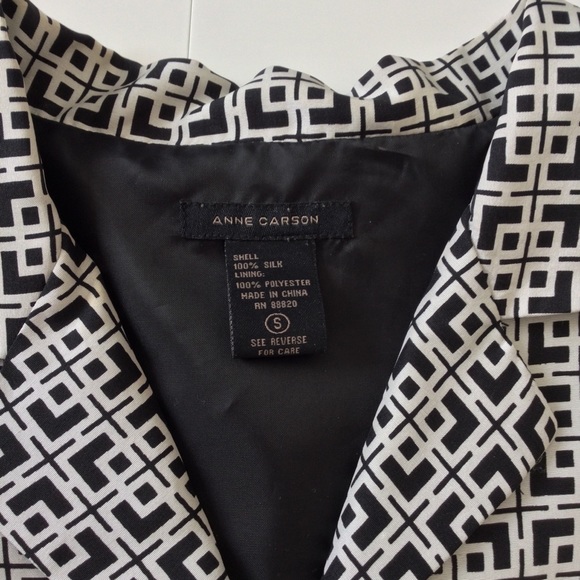 Vintage Y2K Black & White Silk Geometric Print Blouse | Jacket S - Picture 8 of 12